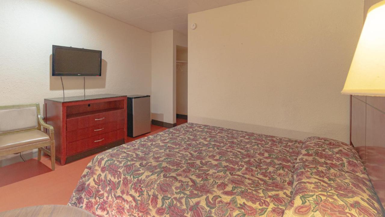 Red Horse Motel Dayton Moraine Экстерьер фото